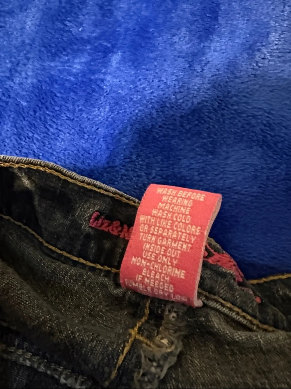 Liz and Me signature 14WP Black Washed Straight-Leg Jeans nice never worn. - Picture 3 of 5